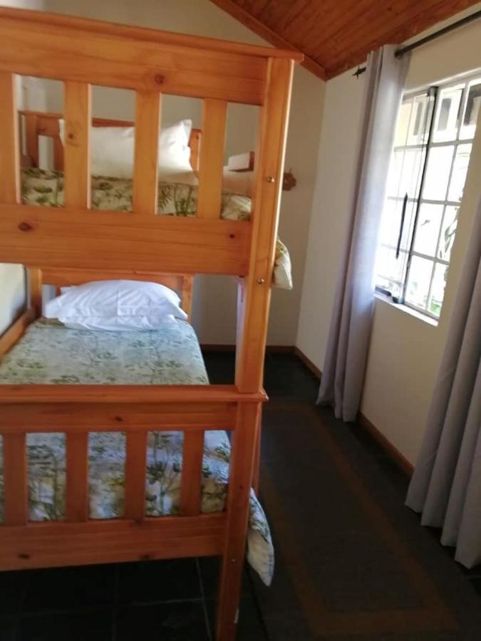 האזיביו Idle & Wild Chalet מראה חיצוני תמונה